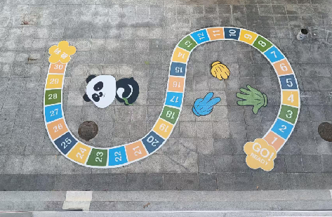 天全地面游戏彩绘