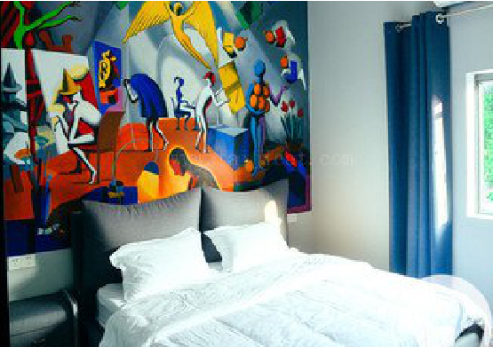 天全对于酒店的墙体彩绘而言更注重哪些方面？